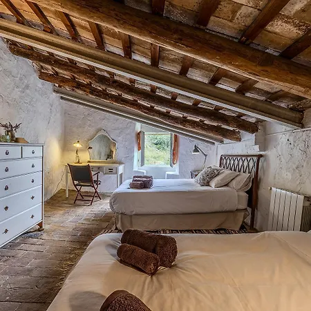 Mas D'en Giralt 1722, Exclusiva Masia Catalana En El Parc Natural Del Garraf, Ideal Familias, Grupos Y Celebraciones Intimas, Jardines Privados Y Barbacoa, A 10 Min De Sitges