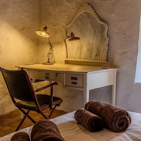 Mas D'en Giralt 1722, Exclusiva Masia Catalana En El Parc Natural Del Garraf, Ideal Familias, Grupos Y Celebraciones Intimas, Jardines Privados Y Barbacoa, A 10 Min De Sitges