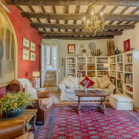 Villa ECO TURISMO MASIA MAS d'en GIRALT 1722 *
