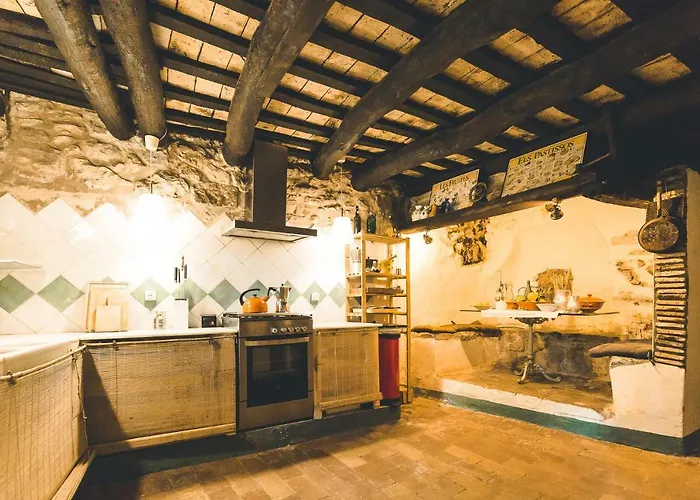 Eco Turismo Masia Mas D'en Giralt 1722 *